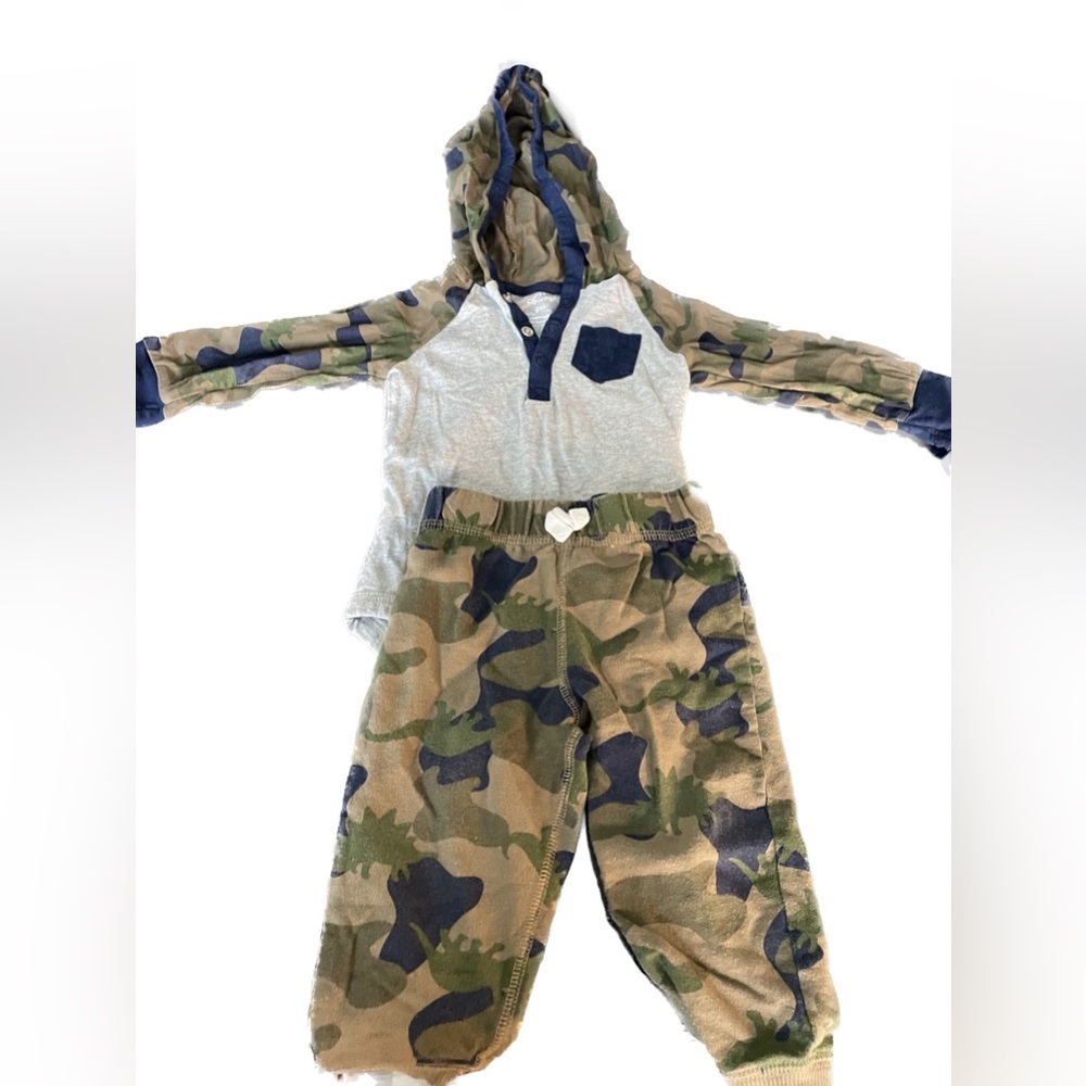 Camo And Navy 9 Month Carter Outfit